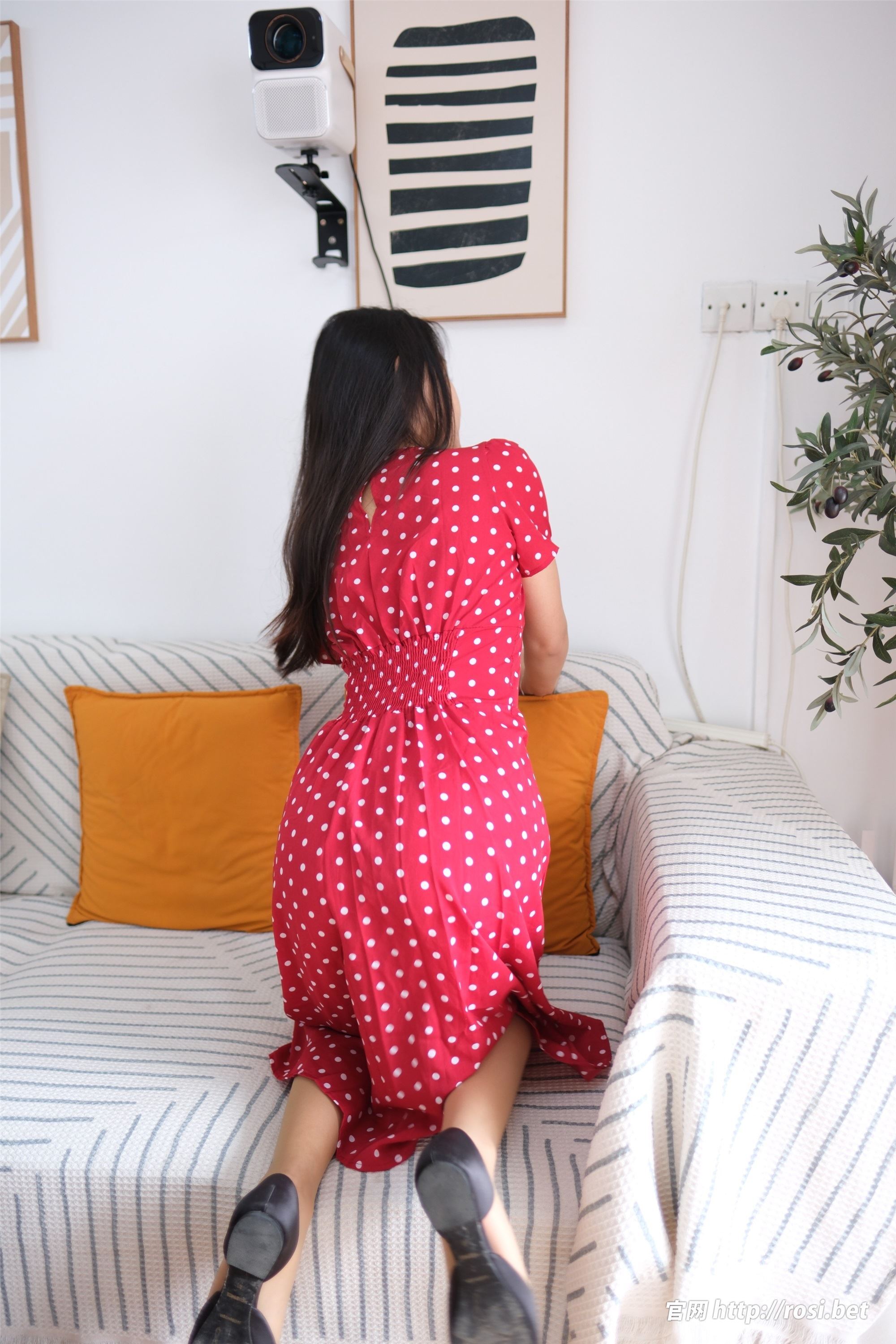 ROSI写真 2024.09.11 NO.4664